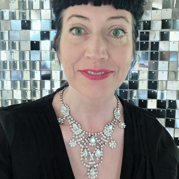 Statement Necklace! Fancy as all get-out! - Picture 5 of 5